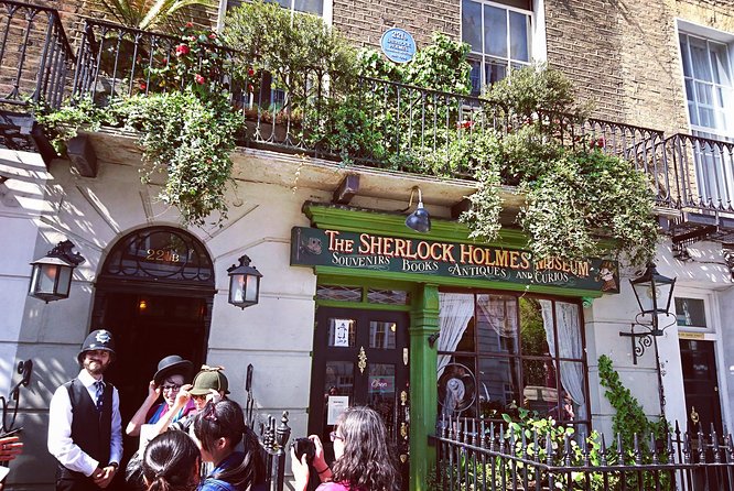 Sherlock Holmes BBC Series and Traditional Locations - A Very Small Group Tour - Accommodating Specific Interests