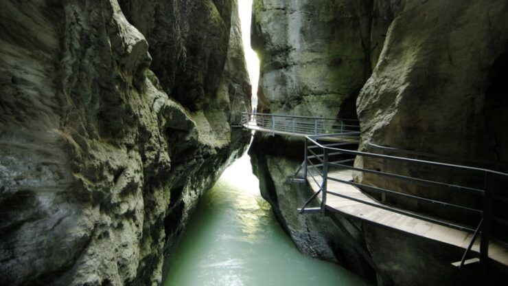 Sherlock Holmes' Last Stand: Aare Gorge Reichenbach Falls - Good To Know