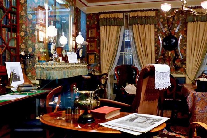 Sherlock Holmes Museum & Westminster Walking Tour - Directions