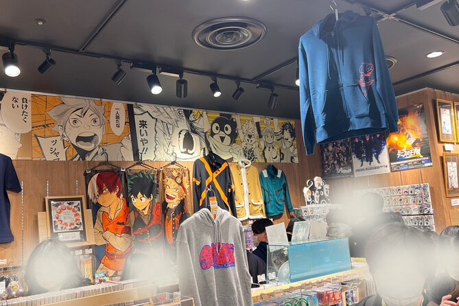 Shibuya Anime Manga and Gacha Gacha Tour - Reviews
