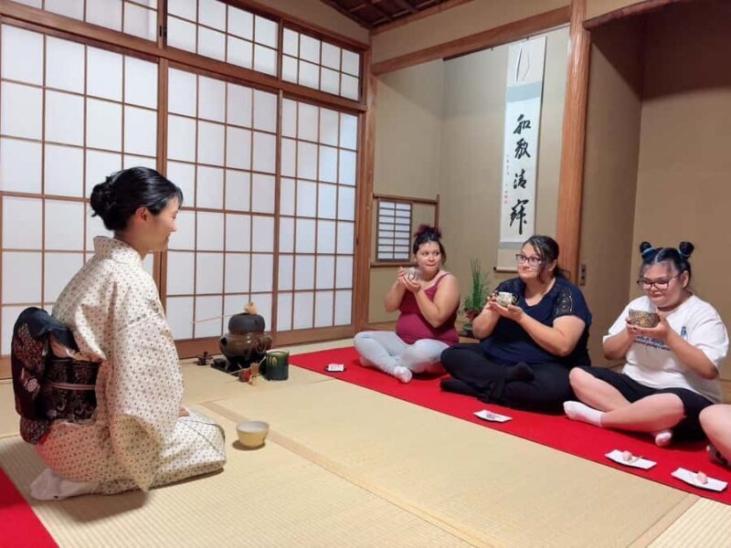 Shibuya Authentic Tea Ceremony with experienced instructor - Good To Know