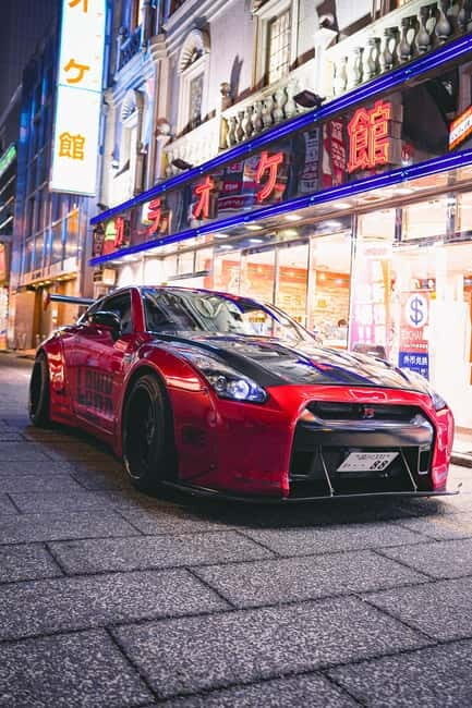 Shibuya City: Daikoku PA GT-R R35, R34, R33 or R32 Tour - The Guide Experience