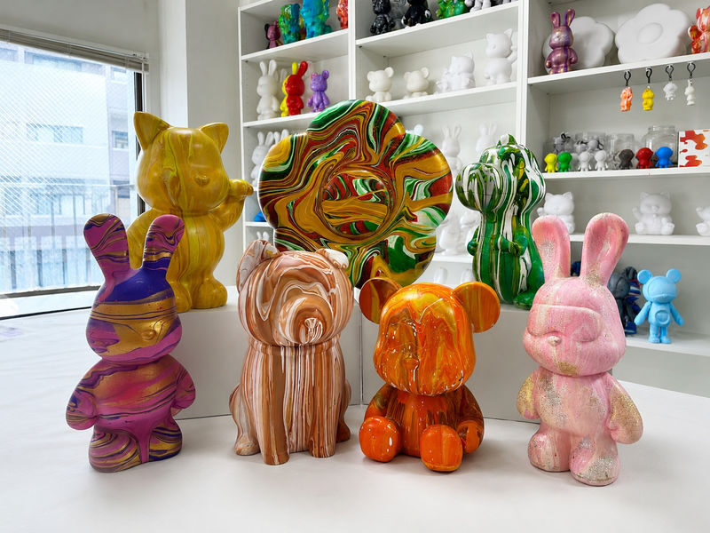 Shibuya Exclusive: Paint Your Own Hachiko or Animal Figurine - The details that make this workshop worth considering