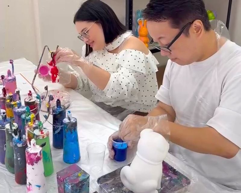 Shibuya Exclusive: Paint Your Own Hachiko or Animal Figurine - What your hour looks like