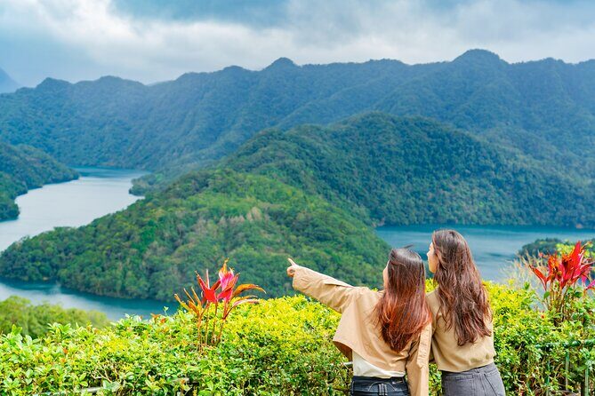 Shiding Old Street Luxury Tour Experience - Transportation, Timing, and Group Size