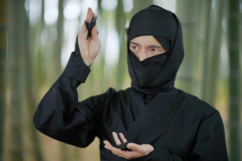 Shiga: Explore the Secret World of Koka Ninja - Trying Your Hand at Shuriken Throwing