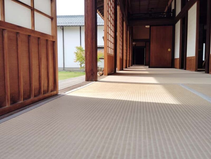 Shiga: Guided Hikone Castle Experience with Samurai Heritage - What to Expect During the Tour