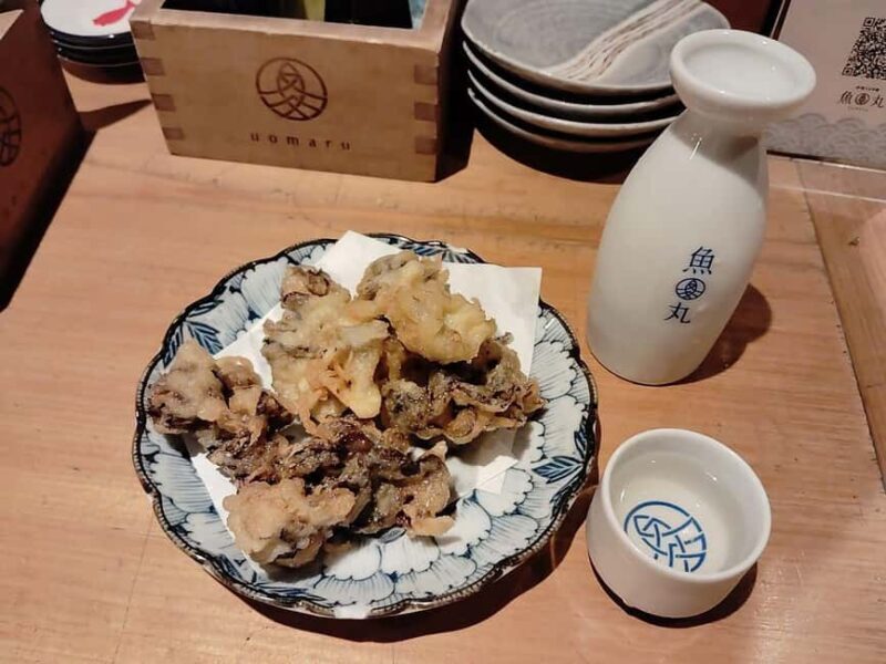 Shiga: Hikone Bar-Hopping Tour with Local Food and Drinks - The Sum Up