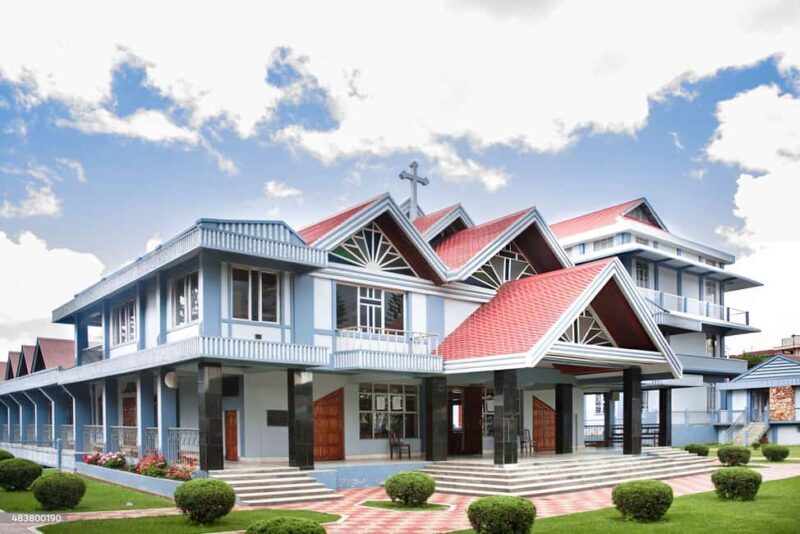 Shillong: Guided Half-Day Sightseeing Tour by Car - Nature and Scenic Views