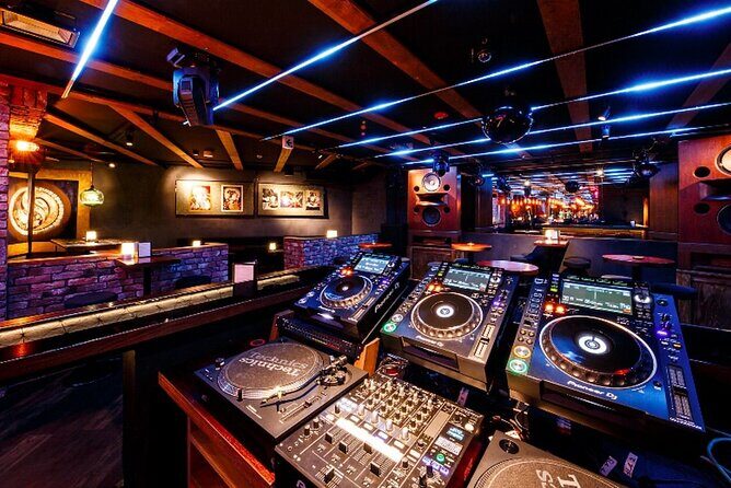 Shinjuku Ni-chome LGBT Bar Hopping Tour with Local Guide - The Sum Up