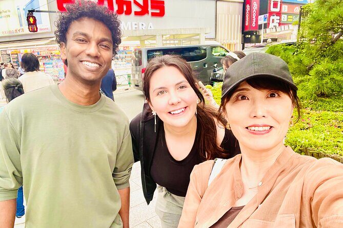 Shinjuku Trend Tour w/ Stylist: Anime, K-Fashion & Vintage - Who Will Love This Tour?