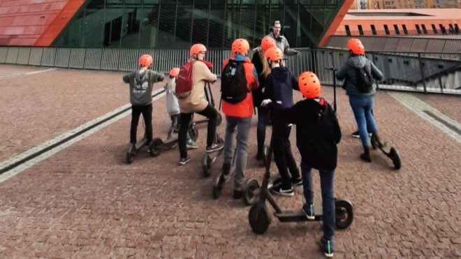 Shipyard Solidarity Electric Scooter Guided Tour - Shipyard History