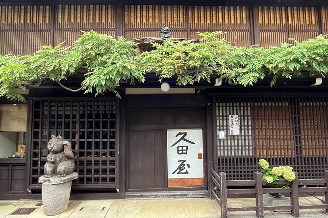 Shirakawa-Go and Hida-Takayama Private Day Trip From Nagoya - Questions and Product Information