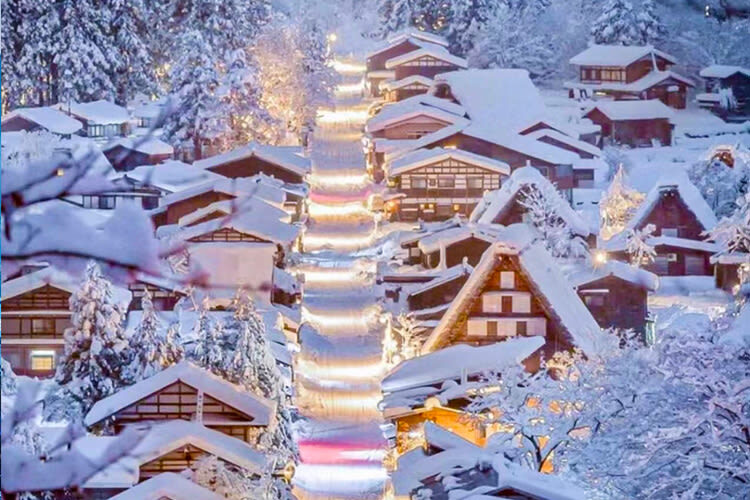 Shirakawa-go Gassho Village & Hida Takayama Old Town One-Day Tour (Departing from Nagoya) - Guaranteed Departure for 1 Person - Should you book this tour?