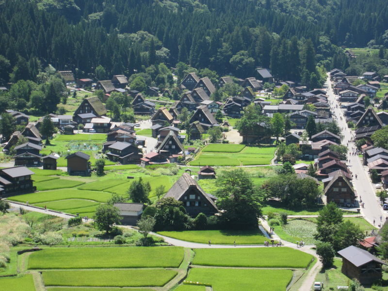 Shirakawa-go & Gokayama or Hida Takayama Bus Tour (From Kanazawa) - The Kanazawa departure and the package choice