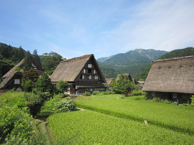 Shirakawa-go & Gokayama or Hida Takayama Bus Tour (From Kanazawa) - The coach ride: useful context, not a walking tour
