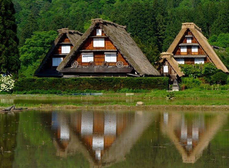 Shirakawa-go & Tateyama Alpine Route 3-Day Bus Tour - Two destinations, one three-day plan
