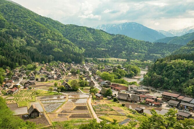 Shirakawago & Kanazawa from Kyoto by bullet train - Returning to Kyoto: A Relaxing End to a Full Day