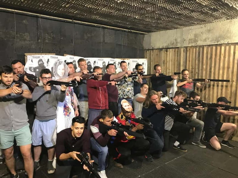 Shooting experience with 3 guns - The Group and Privacy Aspects