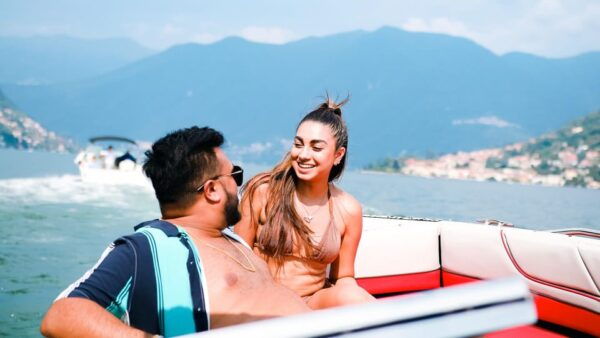 SHOOTING PHOTO FOR COUPLES IN VILLA ON LAKE COMO - Photo Delivery Timeline