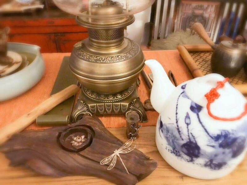 Shop Like a Local:Exploring the Market with a Native's Touch - The Sum Up