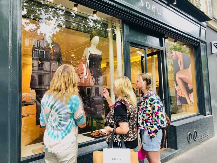 Shop Like a Parisian With a Fashion Expert - Key Points