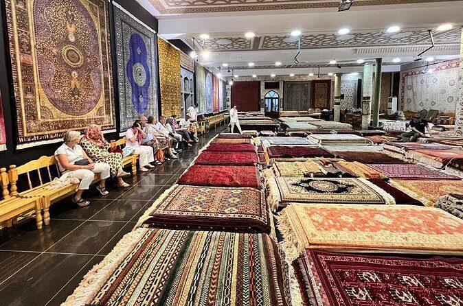 Shopping Carpet in Samarkand - Who Will Enjoy This Tour?