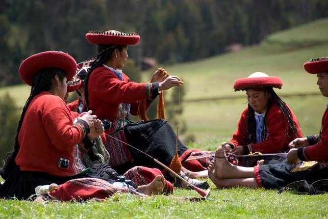 Shopping Experience: Cusco - Chinchero Markets From Cusco - Locally Produced Artisan Crafts