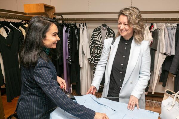 Shopping in Venice With a Personal Stylist - What to Expect on the Day
