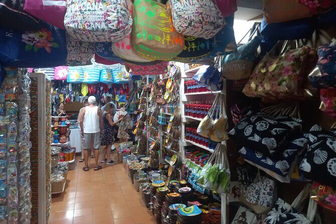 Shopping or souvenirs in Plaza Bávaro - FAQ