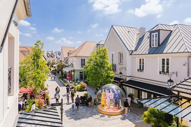 Shopping Outlet La Vallée Village Round-Trip Transport From Paris - Tips for a Successful Shopping Trip