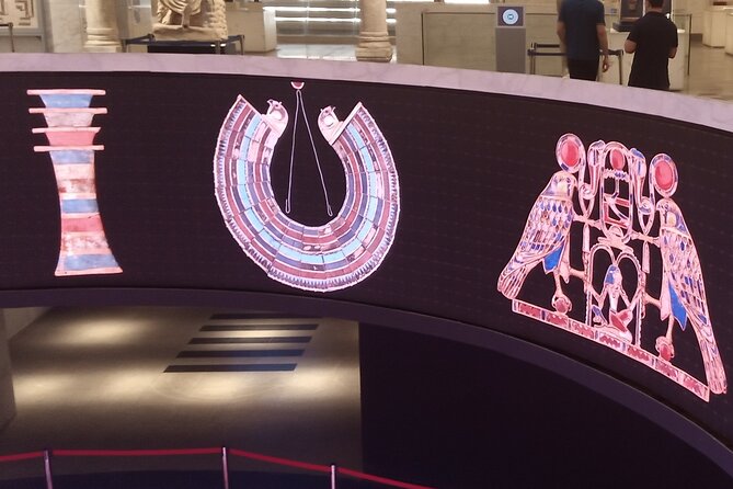 Shopping & Visit Papyrus Museum & Lunch, Dinner in Cairo & Giza Day Tour - Perfume Factory Visit