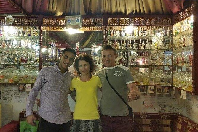 Shopping & Visit Papyrus Museum & Lunch, Dinner in Cairo & Giza Day Tour - Transportation Details