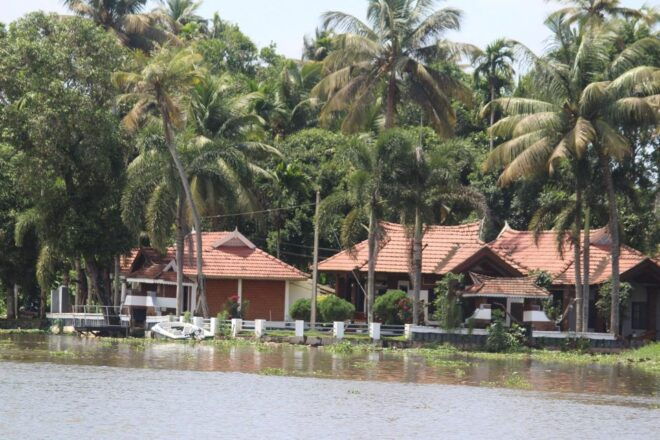 Shore Excursion; Alappuzha Backwater Cruise in Houseboat. - Houseboat Details