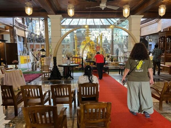 Shore Excursion - Colombo City Tour With Beach Break - Local Attractions