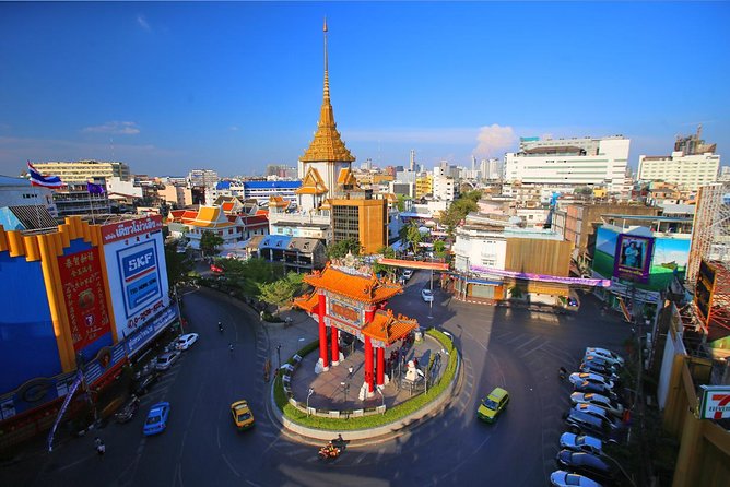 Shore Excursion From Laem Chabang Port: Bangkok Shopping, Massage & Food Tasting - Indulging in a Delicious Riverside Lunch