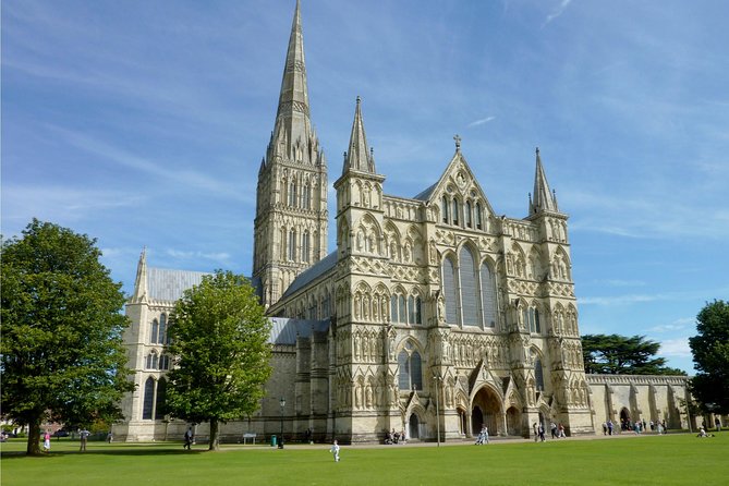 Shore Excursion Southampton Cruise Terminal to Salisbury & Stonehenge - Pricing and Booking Details