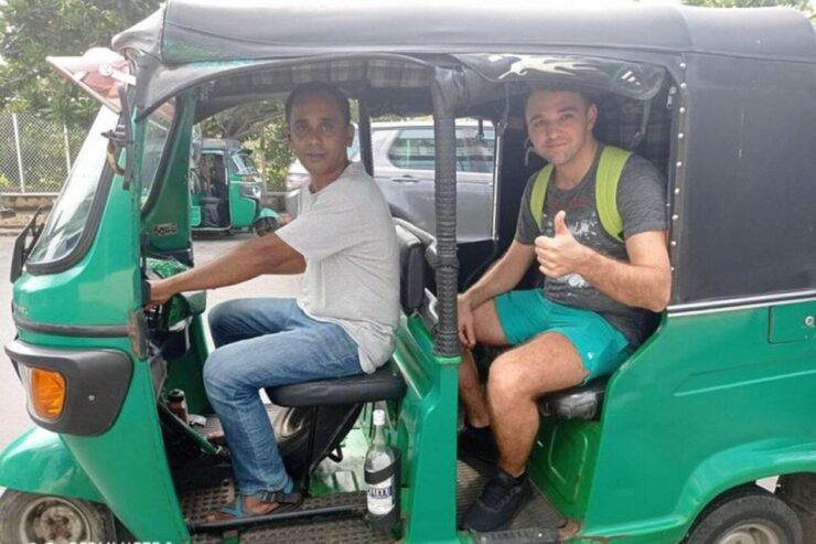 Shore Excursions Colombo Panoramic City Tour by Tuk Tuk - Booking Details for the Tour