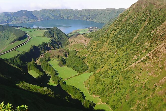 Shore Excursions to the Volcano and Crater of Lagoa Das Sete Cidades - Tour Inclusions