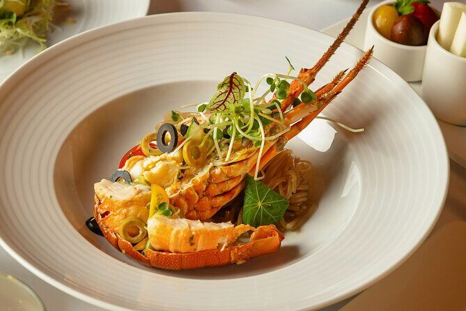 Shore Wonders of Halong: Luxury Cruise & Hidden Showpiece - Delicious Premium Lunch