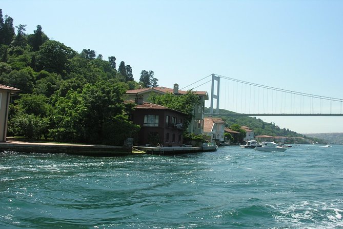 Short Guided Bosphorus and Golden Horn Boat Tour - End Point and Cancellation Policy