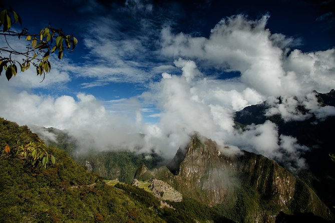 Short Inca Trail 2 Days to Machu Picchu Private Service - Whats Included