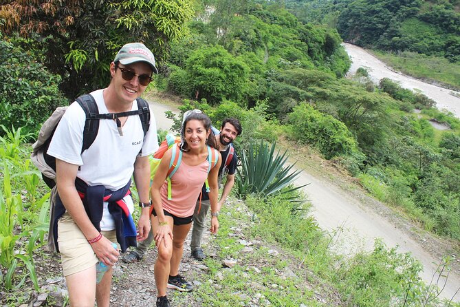 Short Inca Trail Hike to Machupicchu 2 Days 1 Night - Machu Picchu Exploration