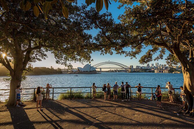 Showcase Sydney with Photographer + Harbour Cruise Full Day Tour - Good To Know  