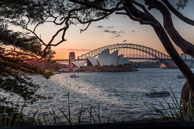 Showcase Sydney with Photographer + Harbour Cruise Full Day Tour - Exploring the Itinerary in Detail  