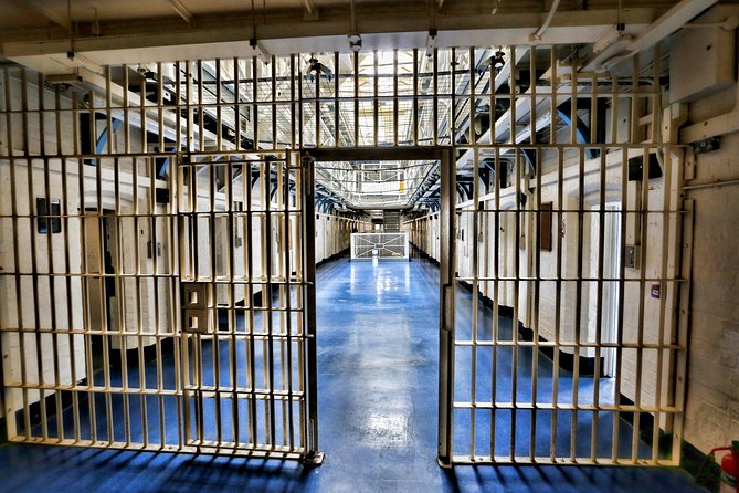 Shrewsbury Prison Guided Tour - Accessibility and Inclusions