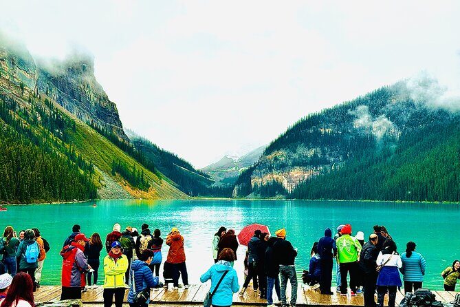 Shuttle Bus 2way BANFF to Lake louise & Moraine lake(1 hour each) - Good To Know