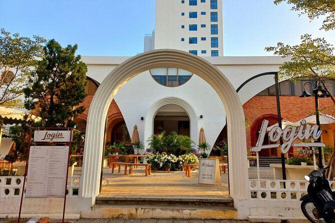 Shuttle Bus Da Nang- Golden Bridge- Hoi an at Night- DN - Golden Bridge Highlights and Tips