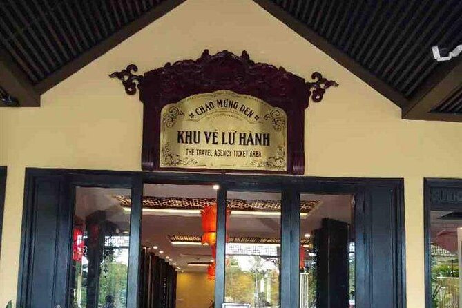 Shuttle Bus Da Nang- Golden Bridge- Hoi an at Night- DN - Da Nang Sightseeing Must-Sees