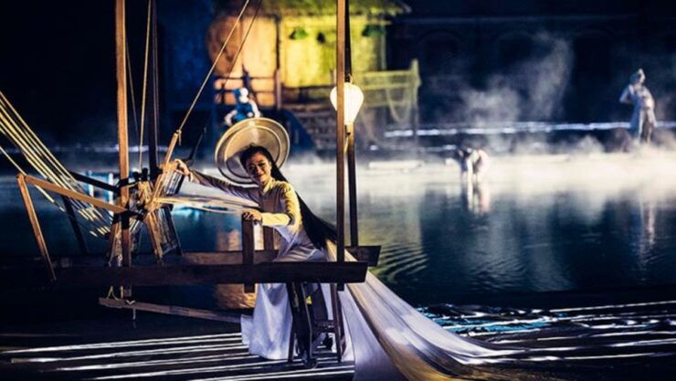 Shuttle Bus Da Nang- Hoi an Memories Show- Da Nang - Highlights of Hoi An Memories Show